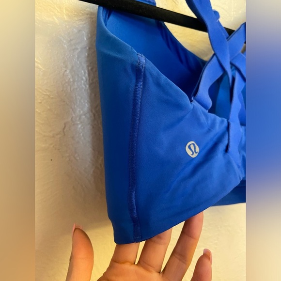 Lululemon bra - Picture 6 of 7